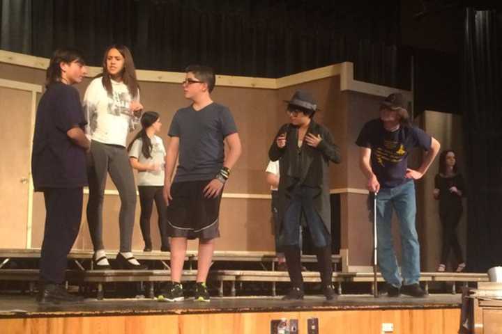 Saddle Brook Students Rehearsing For Upcoming 'Mystery Of Edwin Drood'