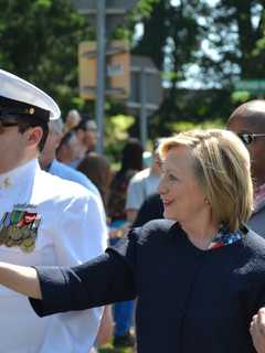 Clinton Fundraiser In Cresskill Home Raises $500K