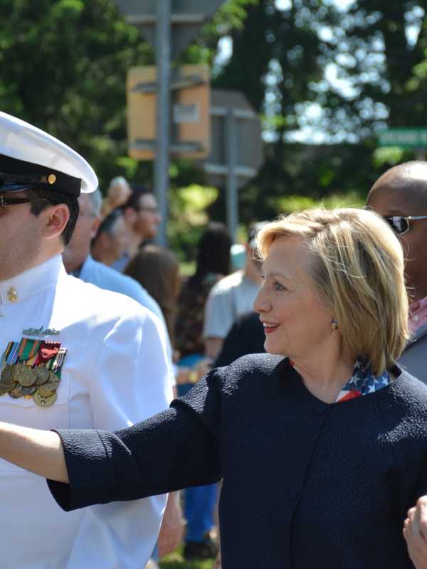 Clinton Fundraiser In Cresskill Home Raises $500K