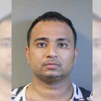 Fake Officer Robs, Grabs Woman On Long Island Roadway: Police