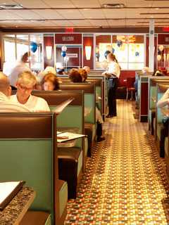 Stamford's City Limits, DVlicious Finalist, Woos Families With Diner Vibe