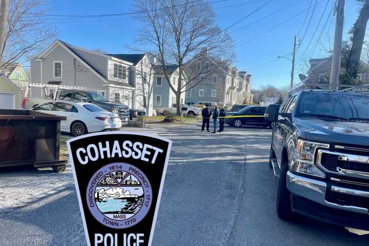 Dog Walker Finds Man's Dead Body In Cohasset: Police