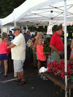 Cold Spring Farmers Market Moves Indoors