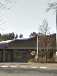 Westport Board Of Ed OKs $94K To Remove Mold At Coleytown Middle School