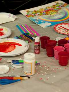 Kids Can Make Valentine's Day Cards At Beekman Library