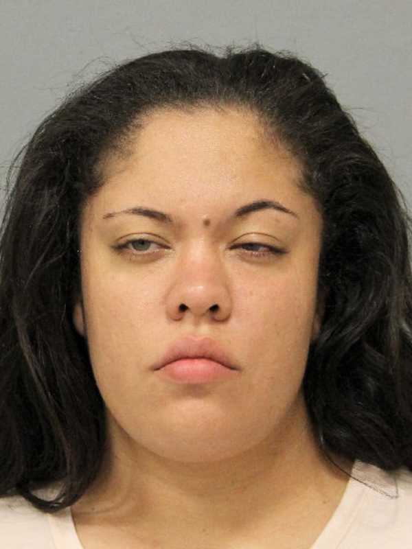 Westbury Woman Stabs Man In Front Of 3-Year-Old Girl In Roosevelt, Police Say