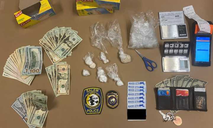 Illicit substances and cash recovered by Salem Police.