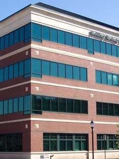 Rutherford's Boiling Springs Savings Bank Promotes Assistant VPs
