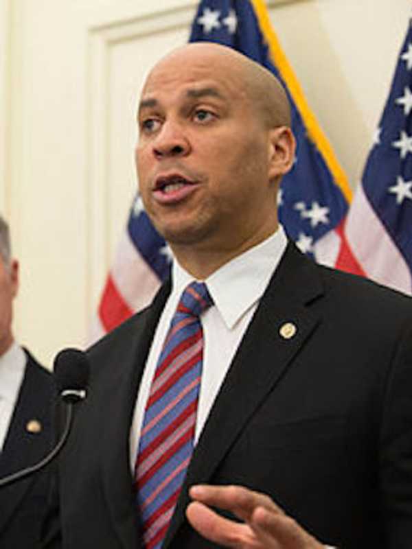 Booker Calls For Rail Security Upgrades Following Paris Attack