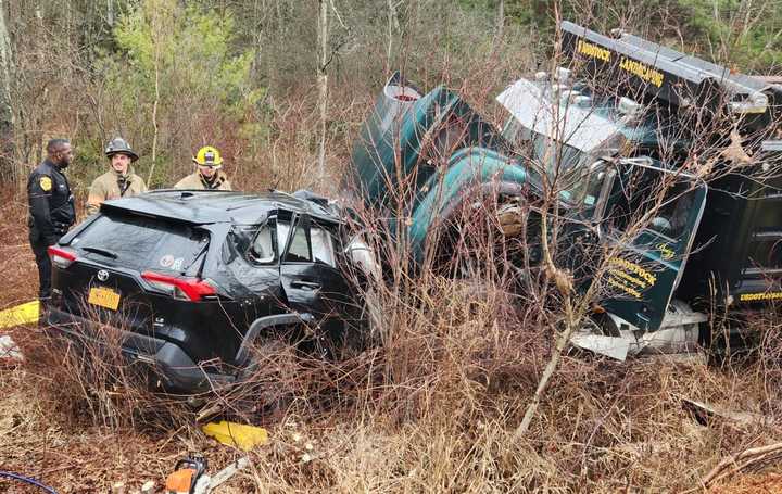 Woman Killed In Head-On Crash Between Compact SUV, Dump Truck In Region ...