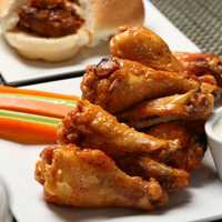 <p>Wings at Crave in Fairfield.</p>