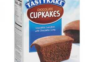 Cupcakes Recalled Due To Possible Contamination With Metal Mesh Wire