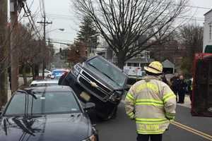 Greenwich Police: No One Hurt In Accident That Shut Down Elm Street