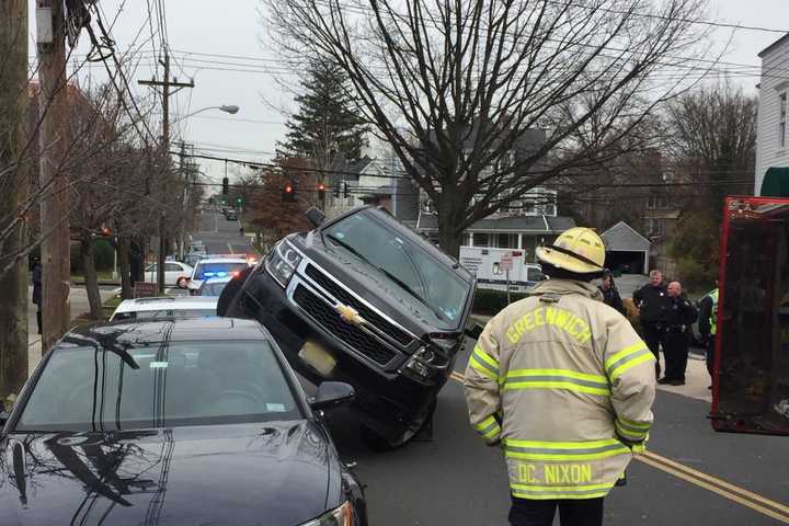 Greenwich Police: No One Hurt In Accident That Shut Down Elm Street