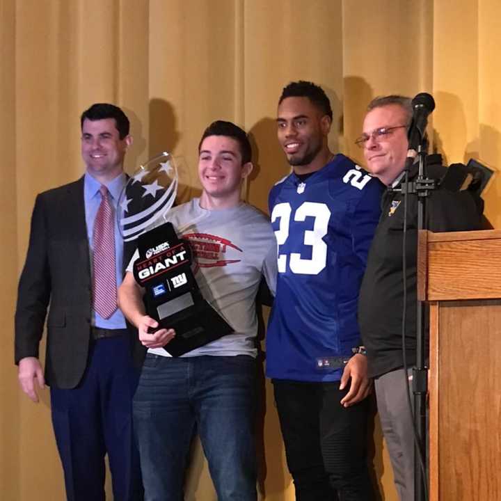 Mahopac High School senior Charlie Burt received USA Football&#x27;s Heart of a Giant award on Monday.