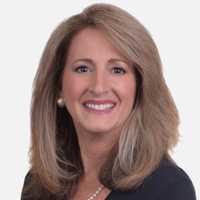 Longtime Darien Resident Diane Farrell Joins Houlihan Lawrence