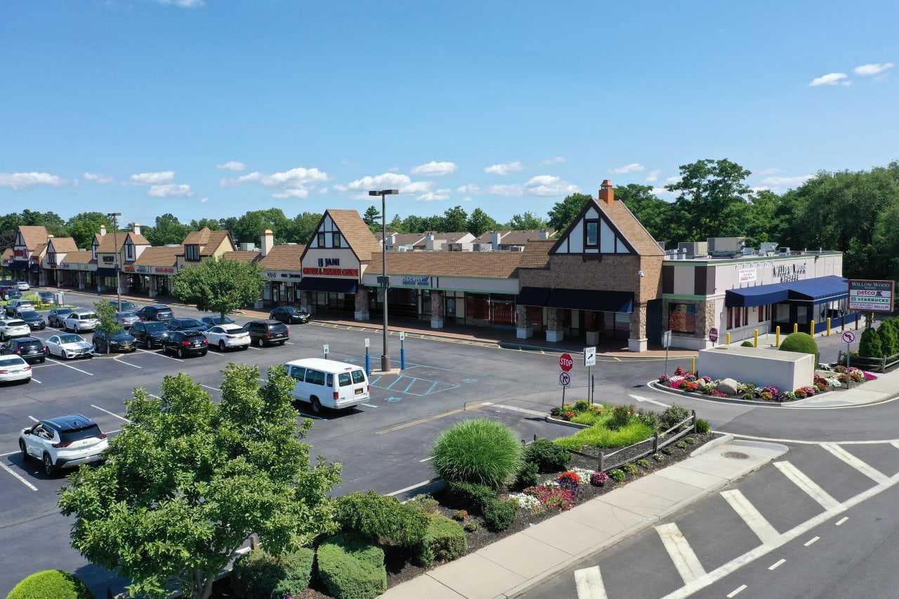 New Bakery/Café To Open At Long Island Shopping Center | Massapequa ...