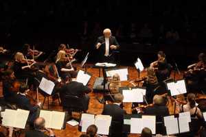 Danbury Chorus, Orchestra Brings 'Serenade to Music' To Arts Center