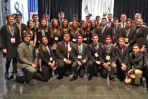 Harrison High Business Club Sends 4 To National DECA Competition