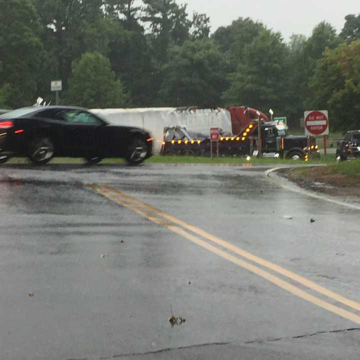 A tractor-trailer struck a bridge while travelling on the Hutchinson River Parkway