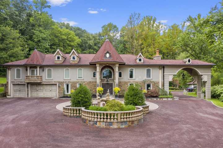 LOOK INSIDE: Teresa Giudice's Morris County Mansion Hits Market At Nearly $2.5M
