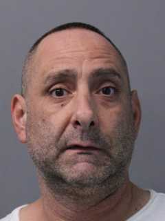 Police Ask Public's Help In Investigation After LI Man Accused Of Abducting Teen Girl