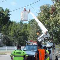 <p>The cable guy was unfazed after finding himself in a pickle in Glen Rock.</p>