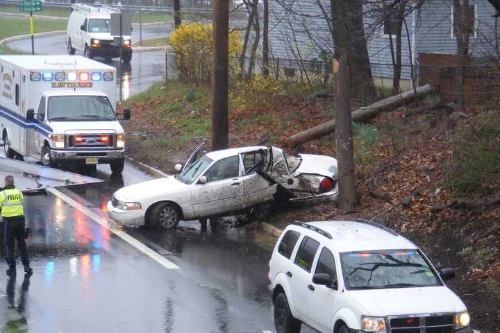Driver Hospitalized After Spinout Crash On Route 208 In Hawthorne
