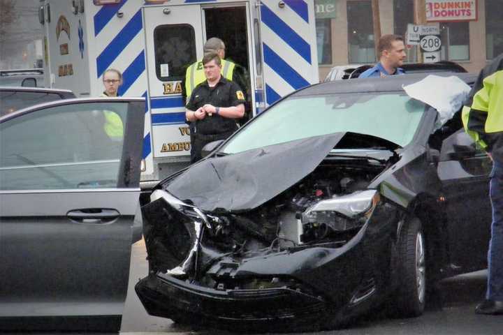 Driver Injured After Sedan Slams Into SUV Outside Hawthorne Shopping Center