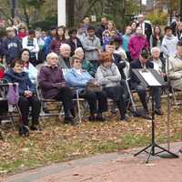 <p>Ridgewood Mayor Paul Aronsohn addresses the audience.</p>