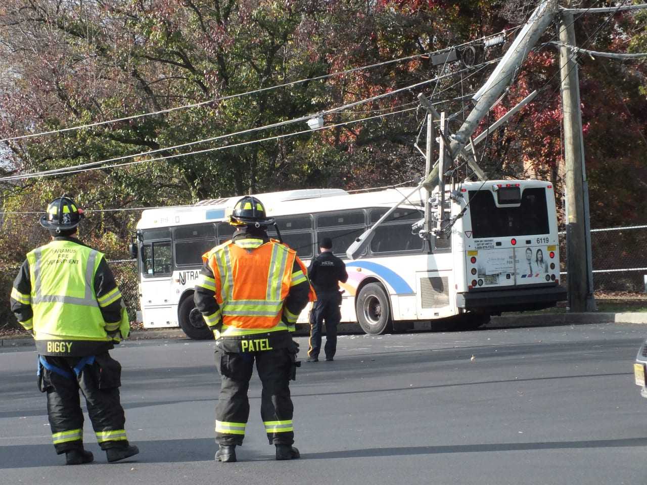 Bus Downs Utility Pole In Paramus | Paterson Daily Voice