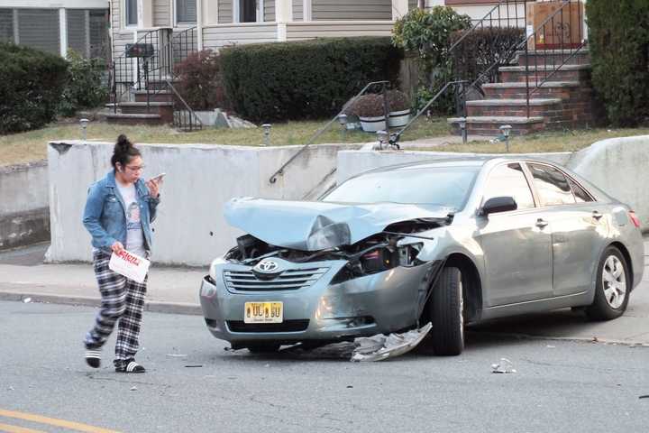 Crash Splits Hawthorne Utility Pole