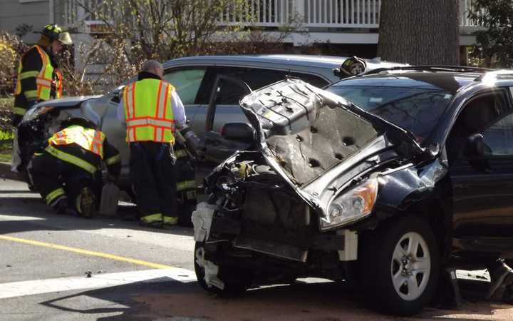 Midland Park police, firefighters and EMS responded to the crash at Franklin and Erie avenues.