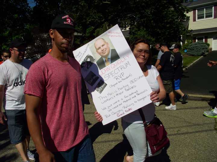 Sunday morning protestors in Glen Rock.