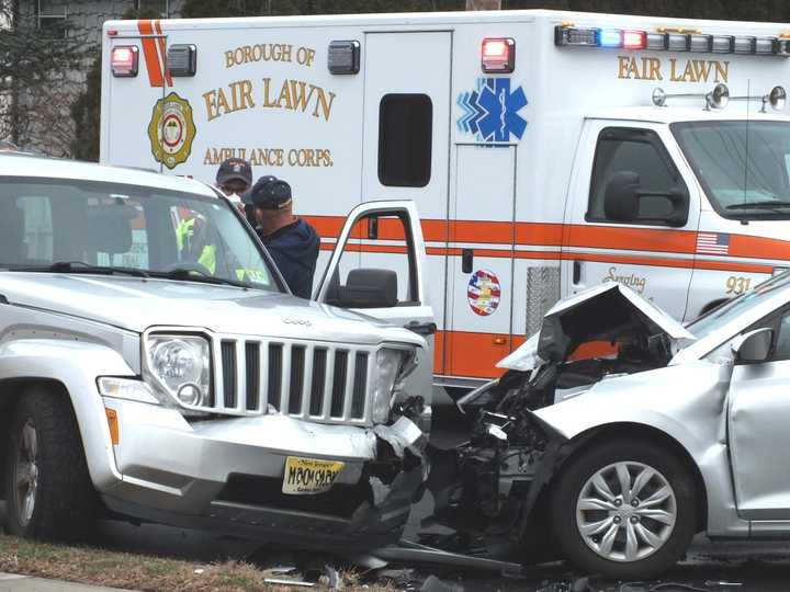 Jeep, Hyundai collide at Fair Lawn Avenue and Saddle River Road in Fair Lawn.