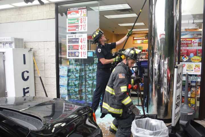Jeep Crashes Into Ridgewood Service Station Convenience Store