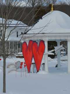Save Our Stepney Task Force Takes Art To Heart In Monroe's Outdoor Display