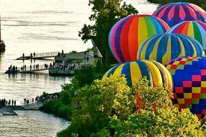 Neighbors Help With Backyard Landing By Hot Air Balloon From Area