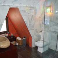 <p>Joe LaMattina did the entire upstairs bathroom himself.</p>