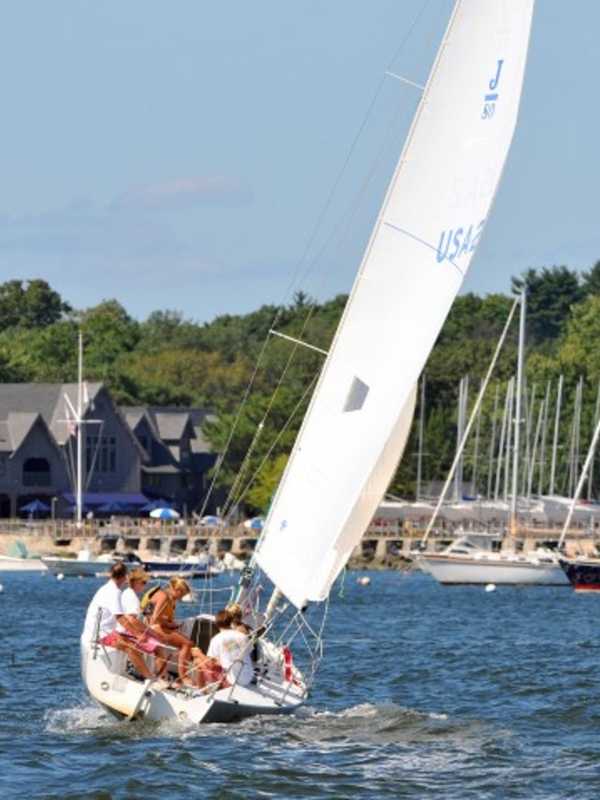 Noroton Yacht Club Hopes To Receive Liquor License