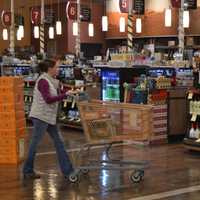Wine Pro Uncorks Wine Pairings, Gift Ideas In Norwalk