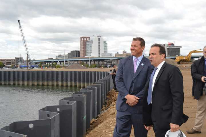 Bridgeport Breaks Ground On Second Phase Of Steelpointe Harbor
