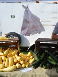 Newtown Farmers Market Serves Up Fresh Goodies Under The Sun