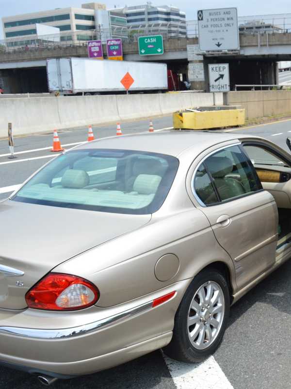 Need A Lift? Why Drivers Take Strangers Across GWB