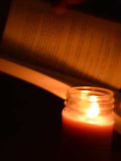 Gothic Tales By Candlelight Runs In Montvale