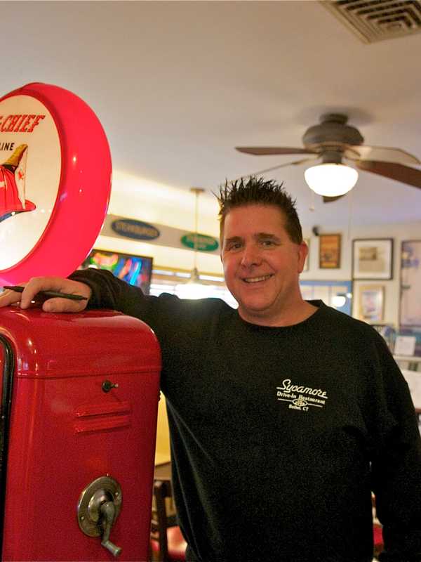 Bethel's Sycamore Drive In Ranks Among DVlicious Family-Friendly Contenders