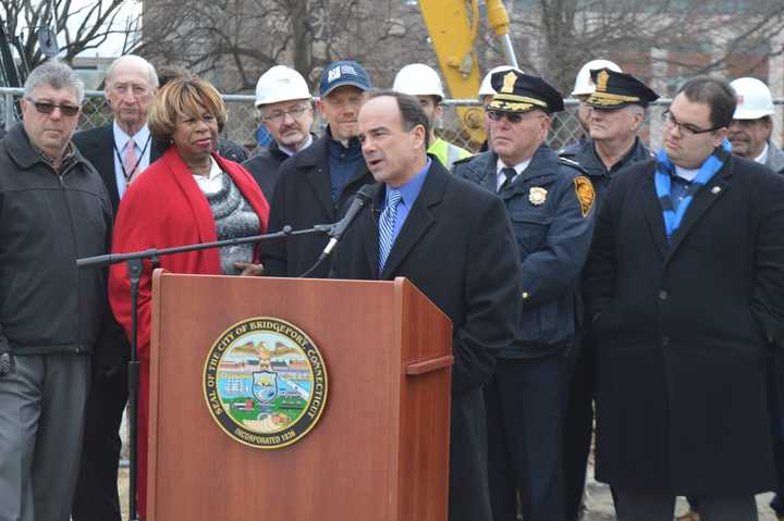 City leaders announce a new microgrid generator for some Bridgeport buildings, including City Hall.