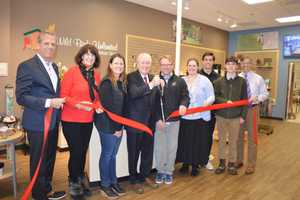 Wild Birds Unlimited Nature Shop Comes To Roost In Fairfield