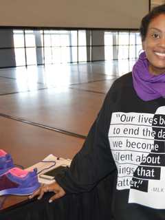 University Of Bridgeport Students Volunteer In Community To Honor MLK