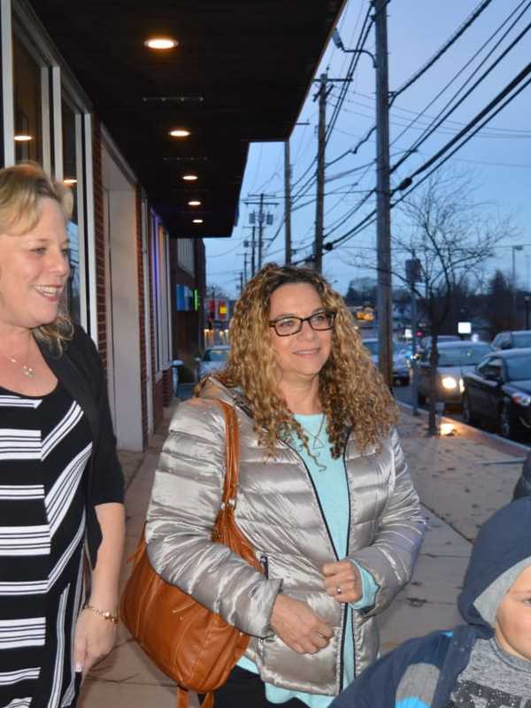 Fairfield Woman Swaps Cleaning Suds For Stylish Duds In Stratford